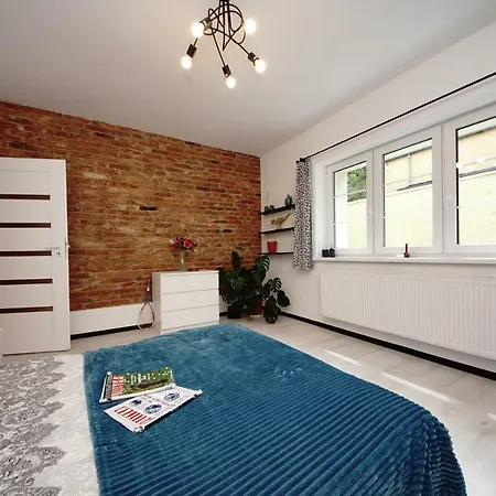アパート 3citygo - Apartament Malborska 4.2 グディニャ